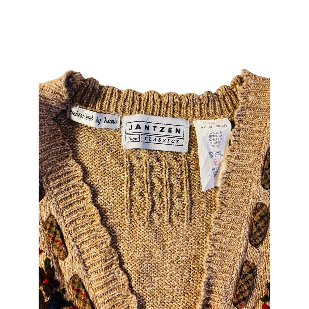 Jantzen Vintage 90s Hand Embroidered Floral Plaid Cable Knit Sweater Vest S - Picture 2 of 5